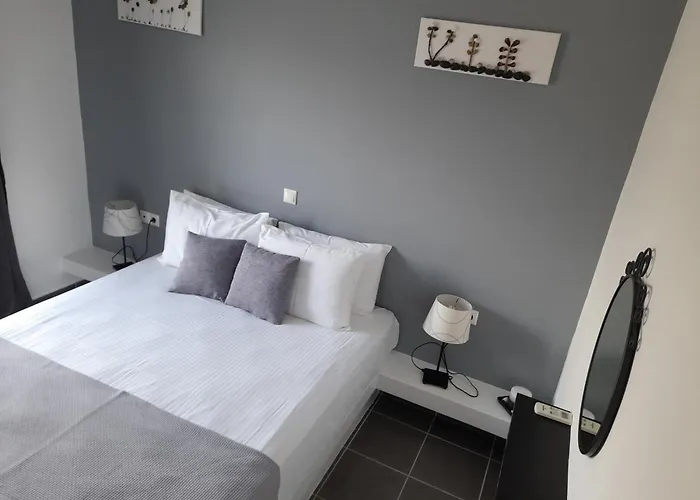 Romantic House Sea View Adults Only * 이오스 코라